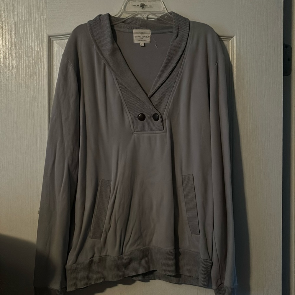 Blue sweatshirt sweater